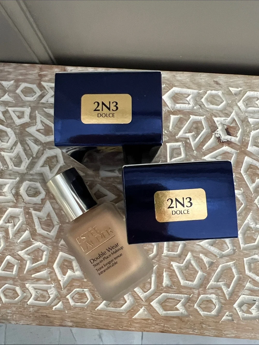 Estee Lauder Double Wear Stay-in-Place Makeup - Colors 2N1 2N3 2C2 2C3 2W1